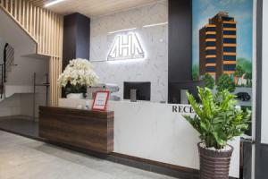 RedDoorz Premium near Hang Xanh, Ho Chi Minh