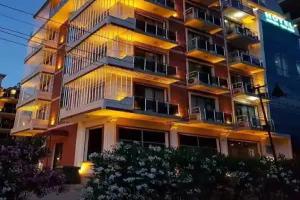 Hotel Royal Palace, Batumi