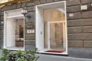 HNN Luxury Suites, Genoa