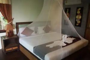 Lanta Happy Hill Resort, Lanta Island