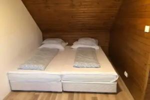 Natúra Panzió&Apartmanház, Orfu