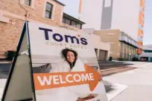 Tom's Court Hotel, Adelaide