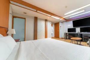 Oryu Bon Motel, Incheon