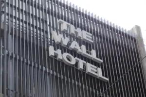 The Wall Hotel, Osaka