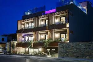 Utopia Luxury Suites, Adelianos Kampos