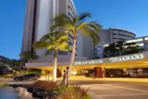 Sheraton Waikiki Beach Resort, Honolulu