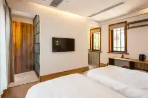 VILLA GREETINGS The Moon and Sixpence Hotel, Hangzhou