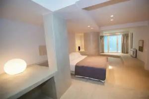 Atria Suites, Pirgos