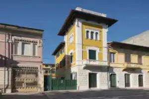 Villa Giulia BnB, Viareggio