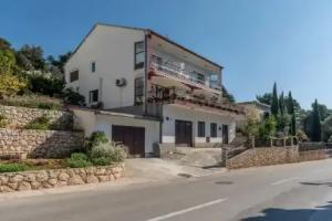 Charming Apartments With Balcony, Trogir
