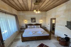 Library Cave House, Ortahisar