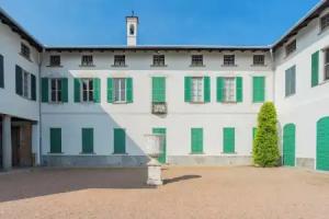 Luxury Apartments in Villa Cardinal Ciceri by Rent all, Como