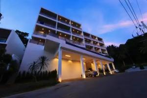 Lay Hotel, Karon