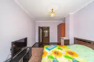 Dom-dostupno on Kosmonavtov 213, Perm