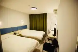 Motel168 Cao Yang Village, Shanghai