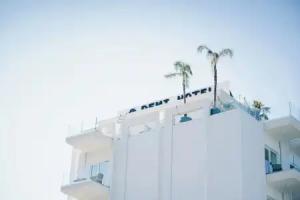 Demi Hotel, Sarande