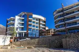 Kalamper Hotel & Spa, Dobra-Voda