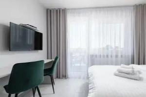 RentPlanet - Apartament Pileckiego, Warsaw