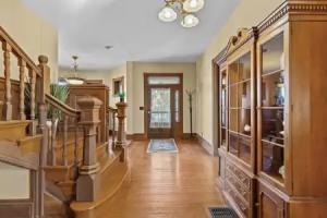 The Marquis Manor | JZ Vacation Rentals Hotel, Saint Louis