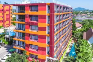 Nai Harn Condominium Apartments, Nai Harn