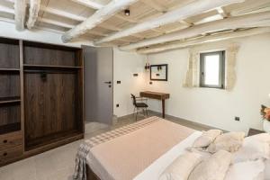 Luxury Villa Platon With Private Pool, Almirida