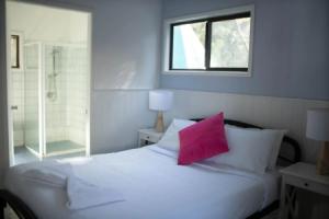 Arts Factory By Nomads Tourist base, Byron Bay