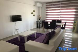 Three Bedroom Apt, Central Location, spacious, Nicosia