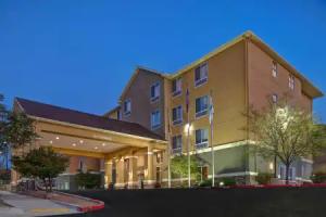 Homewood Suites by Hilton Albuquerque-Airport, Albuquerque