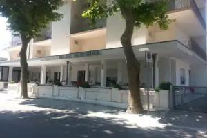 Hotel la Parigina, Cesenatico