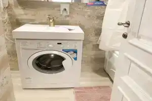 Apartment Status on Gagarin, Yalta