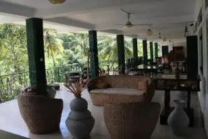 Hotel Crystal Gate, Kandy