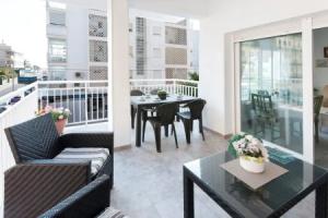 Oreneta - Apartment In Grau I Platja, GANDIA