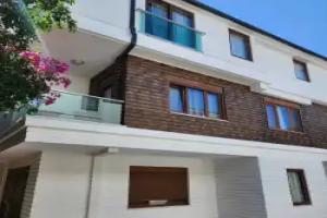 Lara Breeze Homes Apartments, Lara