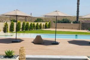 Aparthotel 4 Stars Karteros, Heraklio Town