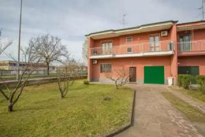 Relax nel verde Guest house, Segrate