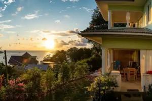 Top View retreat Guest house, Anse Boileau