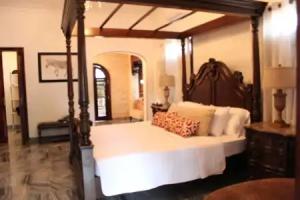 Luxury Castle in Miramar - PLF24 Hotel, Havana