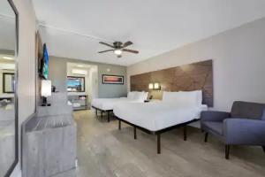 Quality Inn & Suites Airport/Cruise Port Hollywood, Hollywood