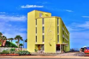 Symphony Beach Club Hotel, Ormond Beach