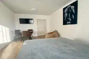 Apartments on Varshavskoe highway 284k1, Shcherbinka