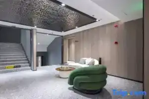 YOUNG Serviced Hotel (Shanghai World Expo Exhibition & Convention Center), Shanghai