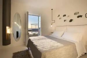 EROSANTORINI Hotel, Messaria
