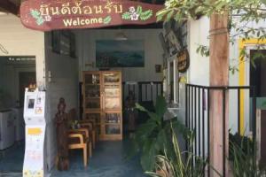 Sukjai Houses, Prachuap Khiri Khan