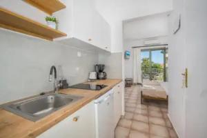 123 Soleil Apartments, Agia Marina