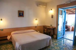 Hotel Mamma Santina, Salina