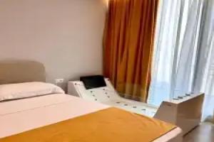 TreA Suite Hotel, Vlore