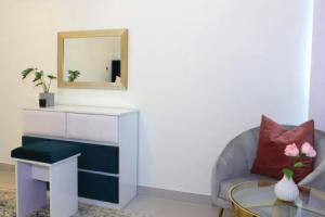 Luxury StayCation - Tranquil Retreat With Beautiful Park Views Hotel, Dubai