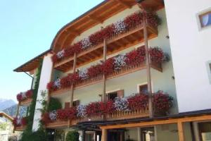 Hotel Eden Scalet, Fiera di Primiero