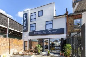Shepherds Bush London Hotel, London