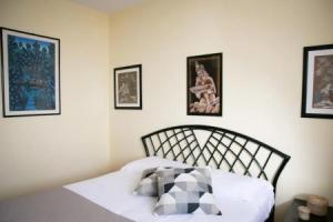 IseoLakeRental - Luisa Hotel, Riva di Solto